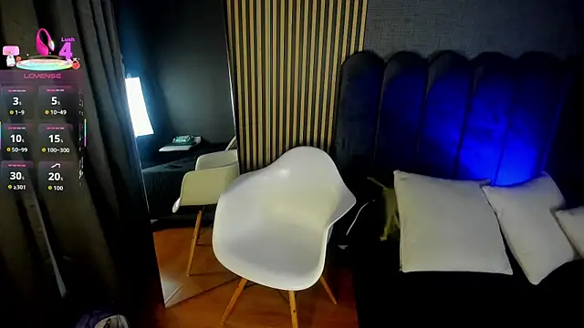 Gina 77 online show from 10.29.25