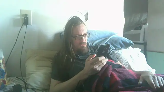 Snapshot of dandonn chatting on 07.31.26 dandonn online show from 07.31.26