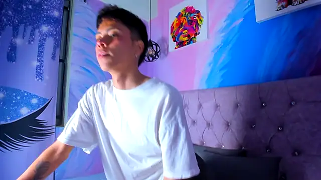 MaxiWildd online show from 11.30.25