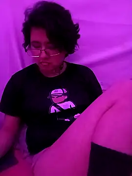 Ftm Bunny online show from 11.15.25