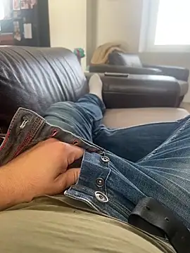 Snapshot of carapace31 chatting on 10.05.25 carapace31 online show from 10.05.25