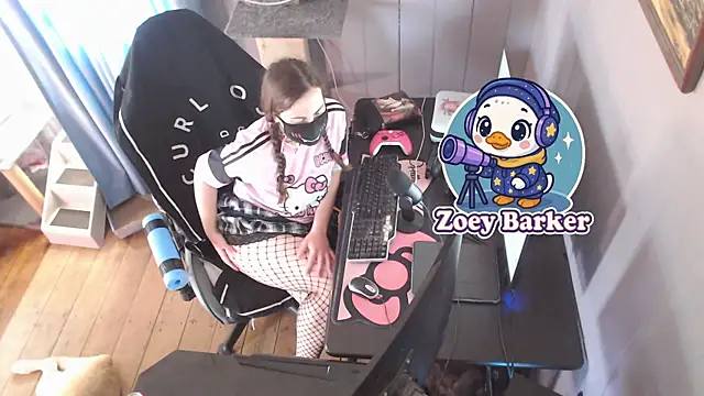 Snapshot of ZoeyBarker2007 chatting on 09.20.25 ZoeyBarker2007 online show from 09.20.25