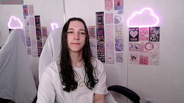 SilverMuse online show from 04.03.26