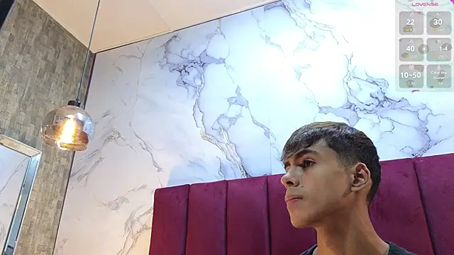 Snapshot of PrincePoppy chatting on 01.17.26 PrincePoppy online show from 01.17.26