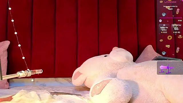 Snapshot of PrincePoppy chatting on 02.03.26 PrincePoppy online show from 02.03.26