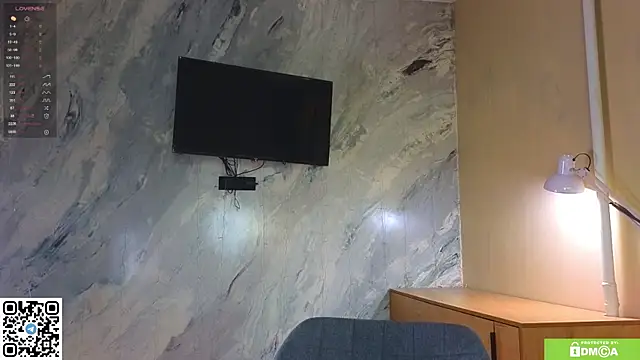 Snapshot of miss_bubbles_ chatting on 02.14.26 miss bubbles online show from 02.14.26