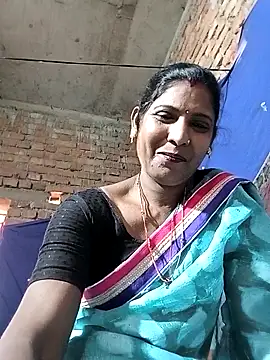 Snapshot of Savita992 chatting on 02.01.26 Savita992 online show from 02.01.26