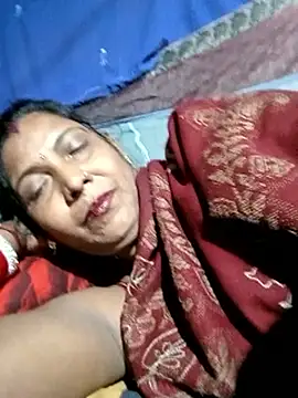 Snapshot of Savita992 chatting on 02.01.26 Savita992 online show from 02.01.26