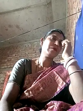 Snapshot of Savita992 chatting on 02.04.26 Savita992 online show from 02.04.26