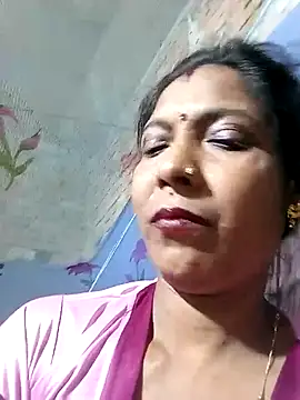 Snapshot of Savita992 chatting on 03.01.26 Savita992 online show from 03.01.26