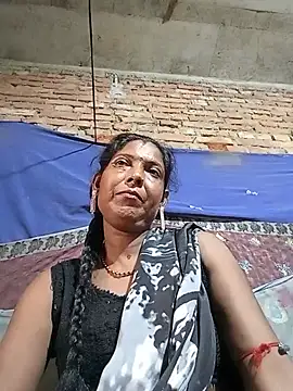 Snapshot of Savita992 chatting on 06.14.26 Savita992 online show from 06.14.26