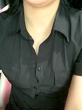 Snapshot of Linhtruong_ chatting on 09.24.25 Linhtruong online show from 09.24.25