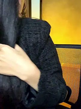 Nhinhi18 online show from 01.16.26