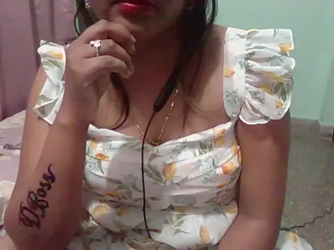 Snapshot of kushi25_bangalore chatting on 10.30.25 kushi25 bangalore online show from 10.30.25