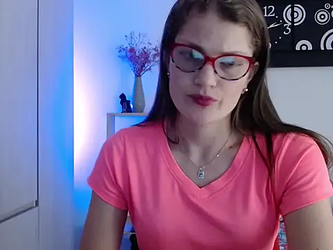 Camila-ventura online show from 10.21.25