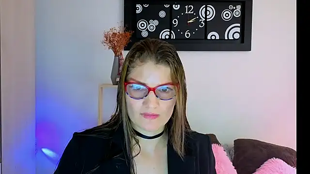 Camila-ventura online show from 12.14.25