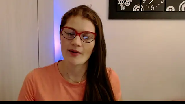 Snapshot of Camila-ventura chatting on 02.21.26 Camila-ventura online show from 02.21.26