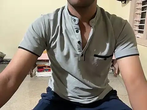 project085 online show from 10.25.25