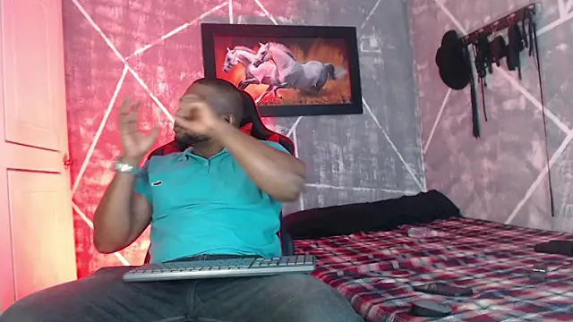 Snapshot of big_blackmen19 chatting on 09.30.25 big blackmen19 online show from 09.30.25