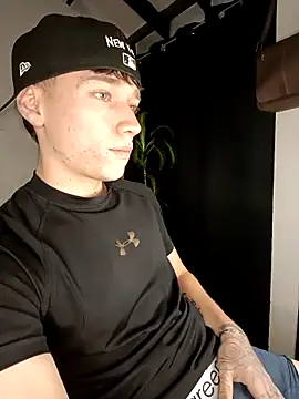 Logan sixxer online show from 09.20.25