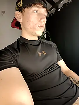 Logan sixxer online show from 10.18.25