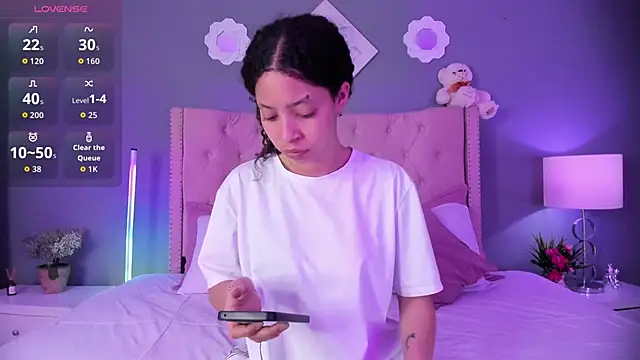 Joe And Emma online show from 11.11.25