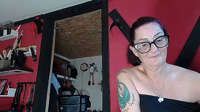 Mistress-Ivy51 online show from 11.05.25