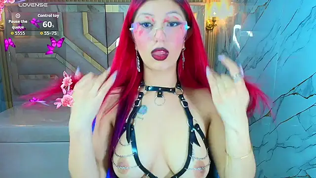 lola bonnie r online show from 10.20.25