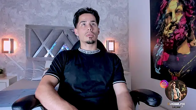 loghan fox online show from 10.31.25