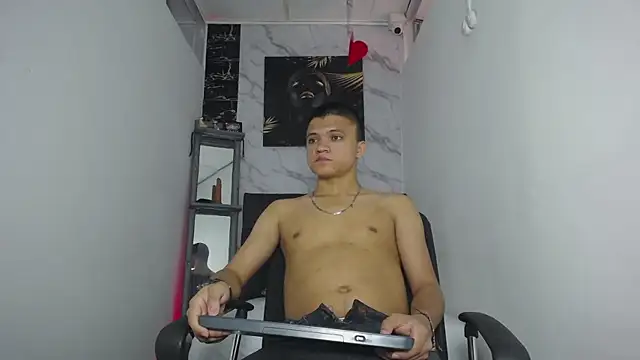 aly n sebas online show from 09.18.25