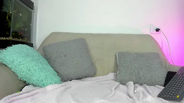 teo saenz online show from 10.16.25