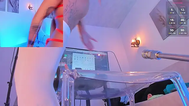 Snapshot of raven_blackk chatting on 11.20.25 raven blackk online show from 11.20.25