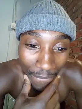 Snapshot of ManInbkack chatting on 09.14.25 ManInbkack online show from 09.14.25