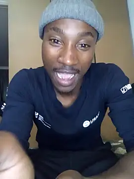 Snapshot of ManInbkack chatting on 09.15.25 ManInbkack online show from 09.15.25