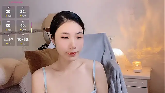 Snapshot of CC_333 chatting on 10.16.25 CC 333 online show from 10.16.25