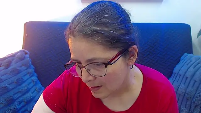 Snapshot of Linda_banks_ chatting on 11.05.25 Linda banks online show from 11.05.25