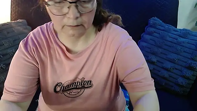 Linda banks  online show from 07.15.26