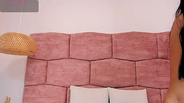 dani velvet online show from 10.01.25