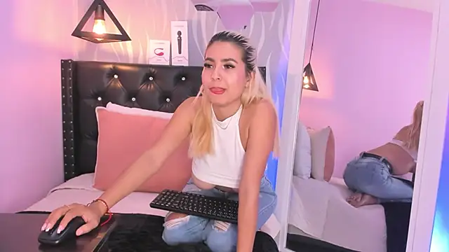 lucia-cute online show from 03.09.26