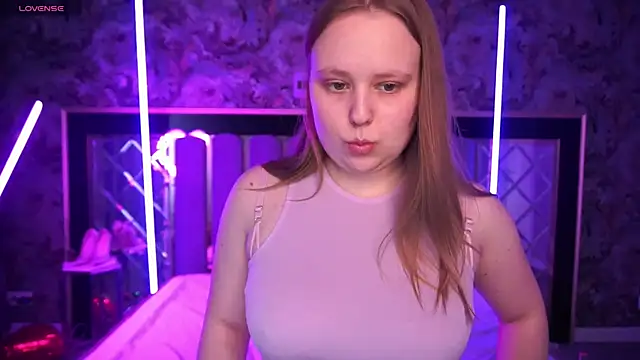 CrystallPaws online show from 04.08.26