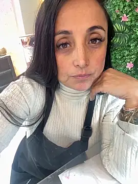 hotadhara01 online show from 11.04.25