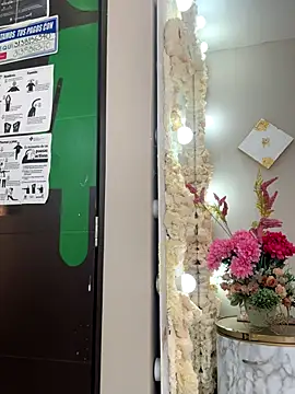 hotadhara01 online show from 11.29.25