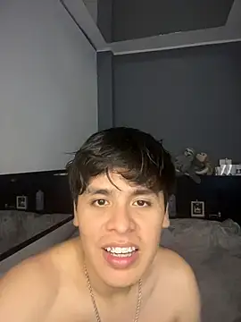 Kailertwink online show from 03.10.26