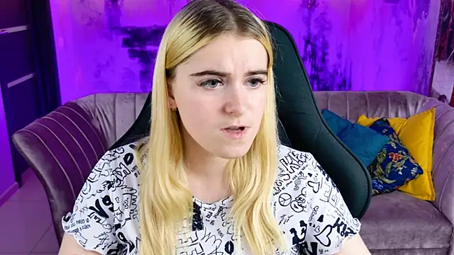 Stef Nicks online show from 10.22.25