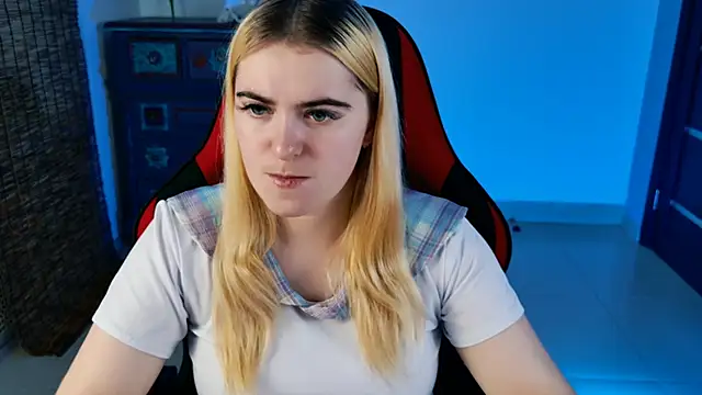 Stef Nicks online show from 10.24.25