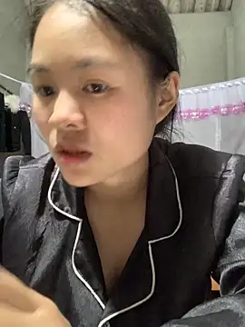 NhuFox online show from 09.13.25