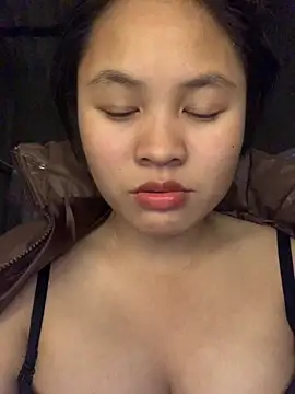 NhuFox online show from 12.02.25