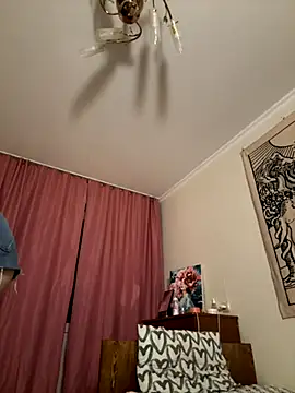 Snapshot of RussianBadBaby chatting on 09.28.25 RussianBadBaby online show from 09.28.25