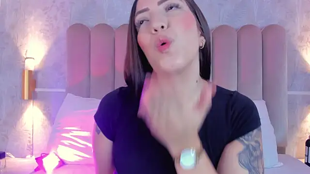 AliciaJerez1 online show from 11.28.25