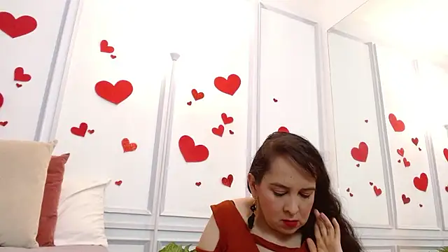 MiiaLane online show from 02.19.26